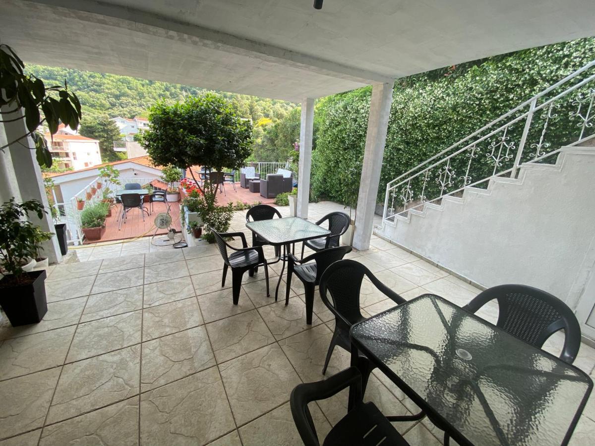 Apartments Aleksandar Sveti Stefan Dış mekan fotoğraf