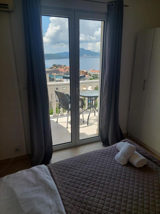Apartments Aleksandar Sveti Stefan Dış mekan fotoğraf