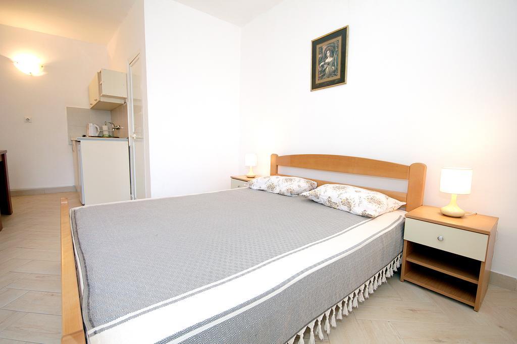 Apartments Aleksandar Sveti Stefan Dış mekan fotoğraf